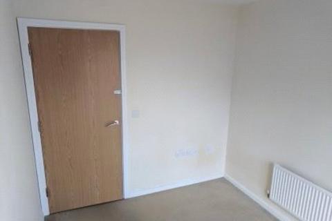 2 bedroom apartment to rent, Alban Street, Manchester M7