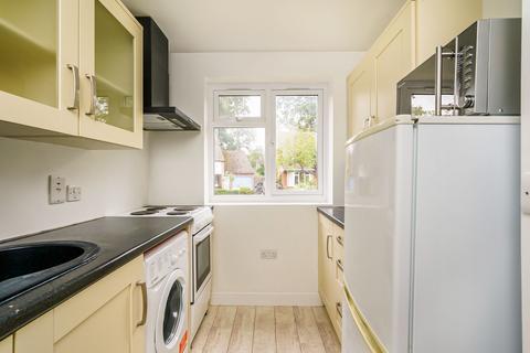 2 bedroom apartment to rent, Woodlands Road, Headington, OX3 7RY