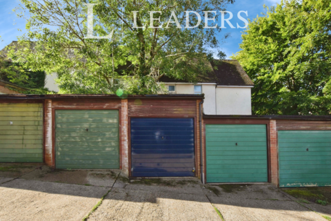 Garage to rent, Garage, Kingfisher Way, Bishops Stortford, CM23