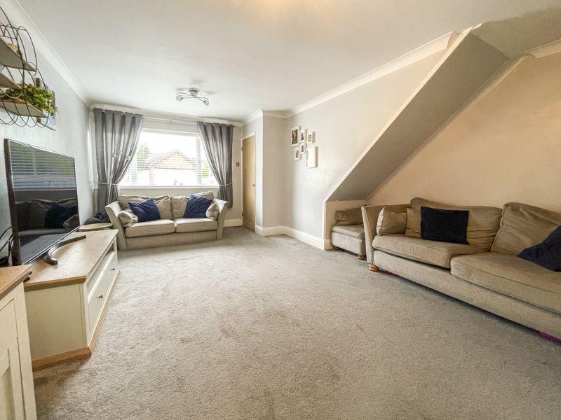 Freegrounds Road, Hedge End 3 bed end of terrace house for sale £375,000