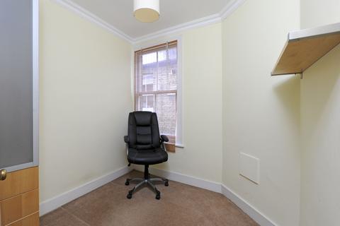 2 bedroom apartment to rent, Marcus Street, Wandsworth