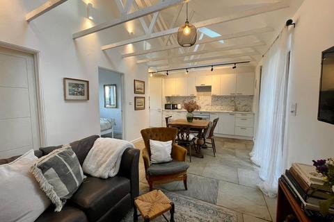undefined, Lenborough Road, Lenborough, MK18 4BU