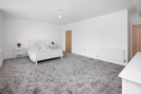 2 bedroom apartment for sale, Lucius Street, Torquay