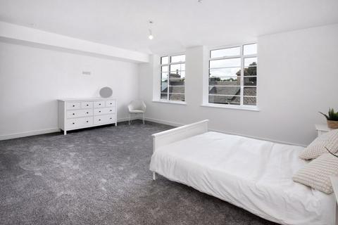 2 bedroom apartment for sale, Lucius Street, Torquay