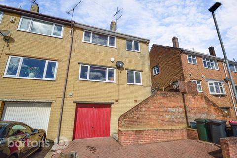 3 bedroom semi-detached house for sale, South Road, Kimberworth