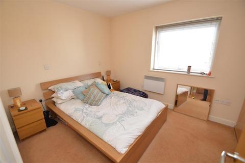 1 bedroom flat to rent, 28 Griffin Close, Birmingham B31