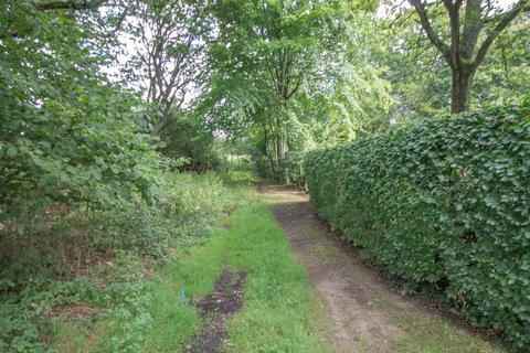 Land for sale, Golf Club Lane, Piltdown