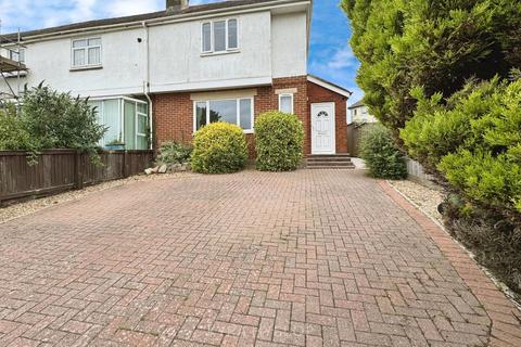 10 Beacon Heath, Exeter, EX4 8NW
