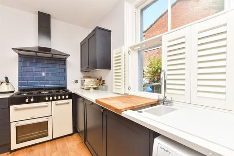 138 Croydon Road, Caterham, CR3 6QE