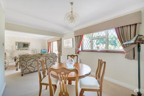 7 Weeford Road, Sutton Coldfield, B75 6LY