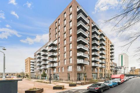 1 bedroom apartment to rent, 31 Waterline Way, London, SE8 3JX