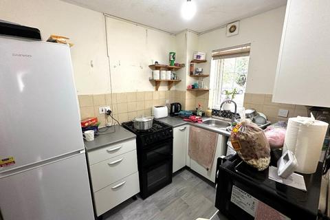 1 bedroom cluster house for sale, Biscot Area, Luton LU3