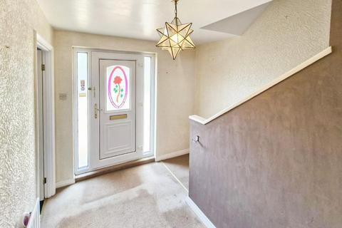 3 bedroom semi-detached house for sale, Desborough NN14