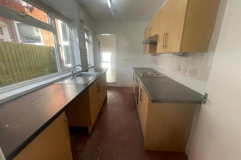 3 bedroom terraced house to rent, Stirchley, Birmingham B30