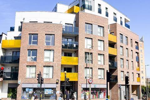 2 bedroom flat for sale, Golders Green, London NW11