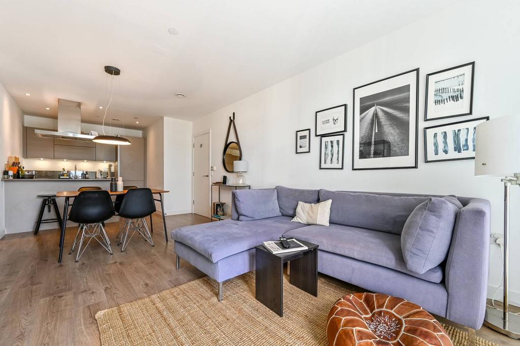 Dalston Square, Dalston, London, E8 2 bed flat for sale £675,000