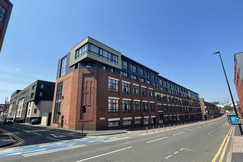 Studio to rent, Lombard Street, Birmingham, West Midlands, B12