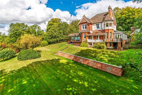 6 bedroom detached house for sale, Northdown Road, Woldingham, Surrey, CR3