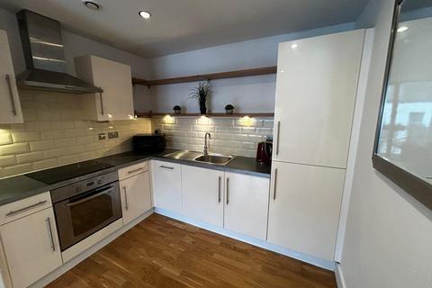 2 bedroom apartment to rent, The Mews, Advent Way, Manchester,