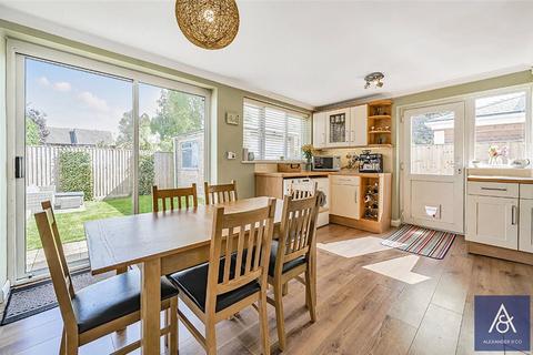 41 Faugere Close, Brackley, NN13 6LR