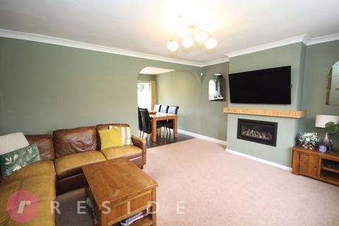 4 bedroom townhouse for sale, Mansfield Road, Rochdale OL11