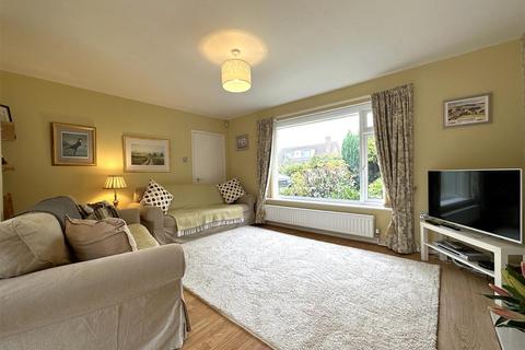 3 bedroom detached bungalow for sale, Valley Prospect, Newark