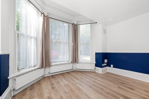 2 bedroom apartment for sale, Beulah Hill, London, SE19