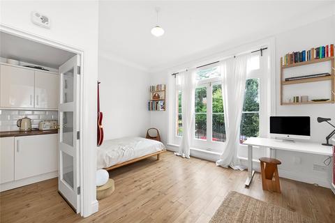 Studio for sale, Mowbray Road, London, SE19