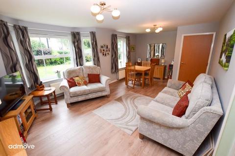 2 bedroom apartment for sale, Maryport Drive, Timperley, WA15 7NS