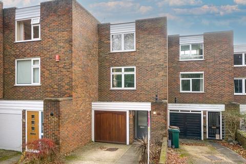 3 bedroom terraced house for sale, Townfield, Rickmansworth WD3