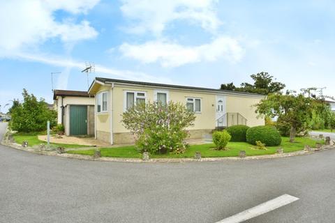 2 bedroom detached bungalow for sale, Greenacres Park, Meysey Hampton, Gloucestershire.