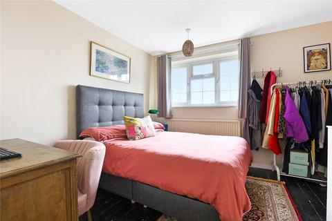 18 Hilderthorpe, Nunthorpe, Middlesbrough, TS7 0PT