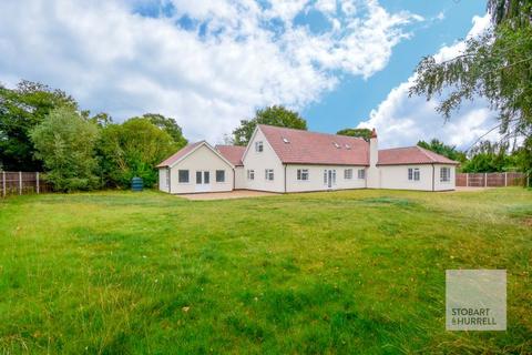 6 bedroom detached bungalow for sale, Summer Drive, Norwich NR12