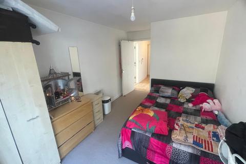 undefined, Russell Road, Nottingham NG7