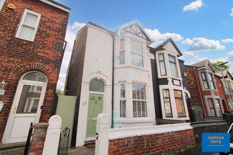 3 bedroom semi-detached house for sale, Grosvenor Street, Manchester M25