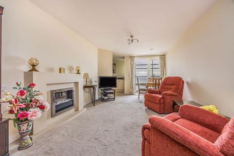 1 bedroom flat for sale, South Parade, Southsea