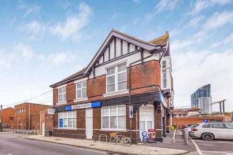 2 bedroom flat for sale, Warblington Street, Old Portsmouth