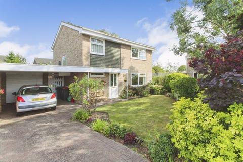 4 bedroom detached house for sale, Widecombe Close, Bedford MK40