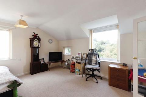 1 bedroom retirement property for sale, 118-120 London Road, Gloucester GL1