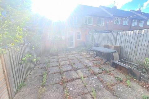 1 bedroom in a house share to rent, Dereham Road - UF