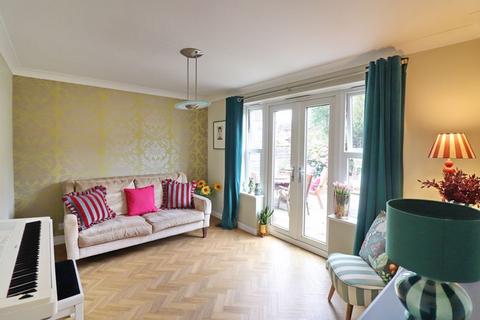 14 Casterton Way, Worsley, Manchester, M28 1UR
