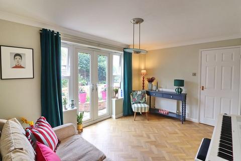 14 Casterton Way, Worsley, Manchester, M28 1UR