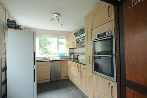 4 bedroom terraced house for sale, Treharris Street, Cardiff CF24