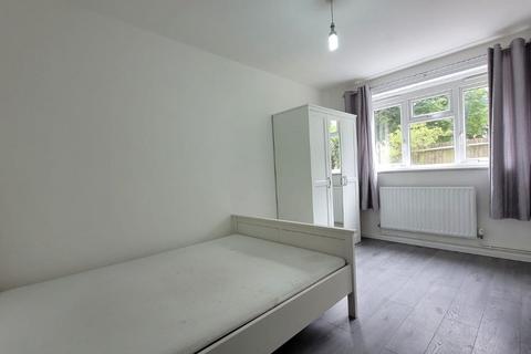 2 bedroom flat to rent, Flat , Gatwick House, Clemence Street, London