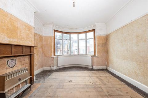 62 Colin Road, Luton, LU2 7RX