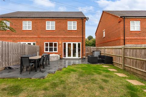 3 bedroom semi-detached house for sale, Steeple Gardens, Harlington, Bedfordshire, LU5