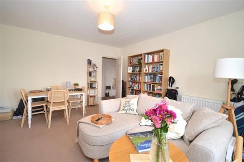 1 bedroom flat to rent, Syon Court, Park View Close, St Albans