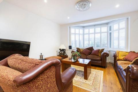 3 bedroom apartment to rent, W13