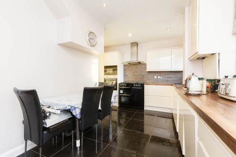 3 bedroom apartment to rent, W13