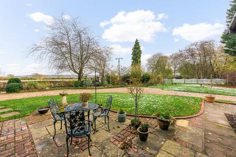 3 bedroom barn conversion for sale, Chalkshire Road, Butlers Cross, Aylesbury, Buckinghamshire, HP17